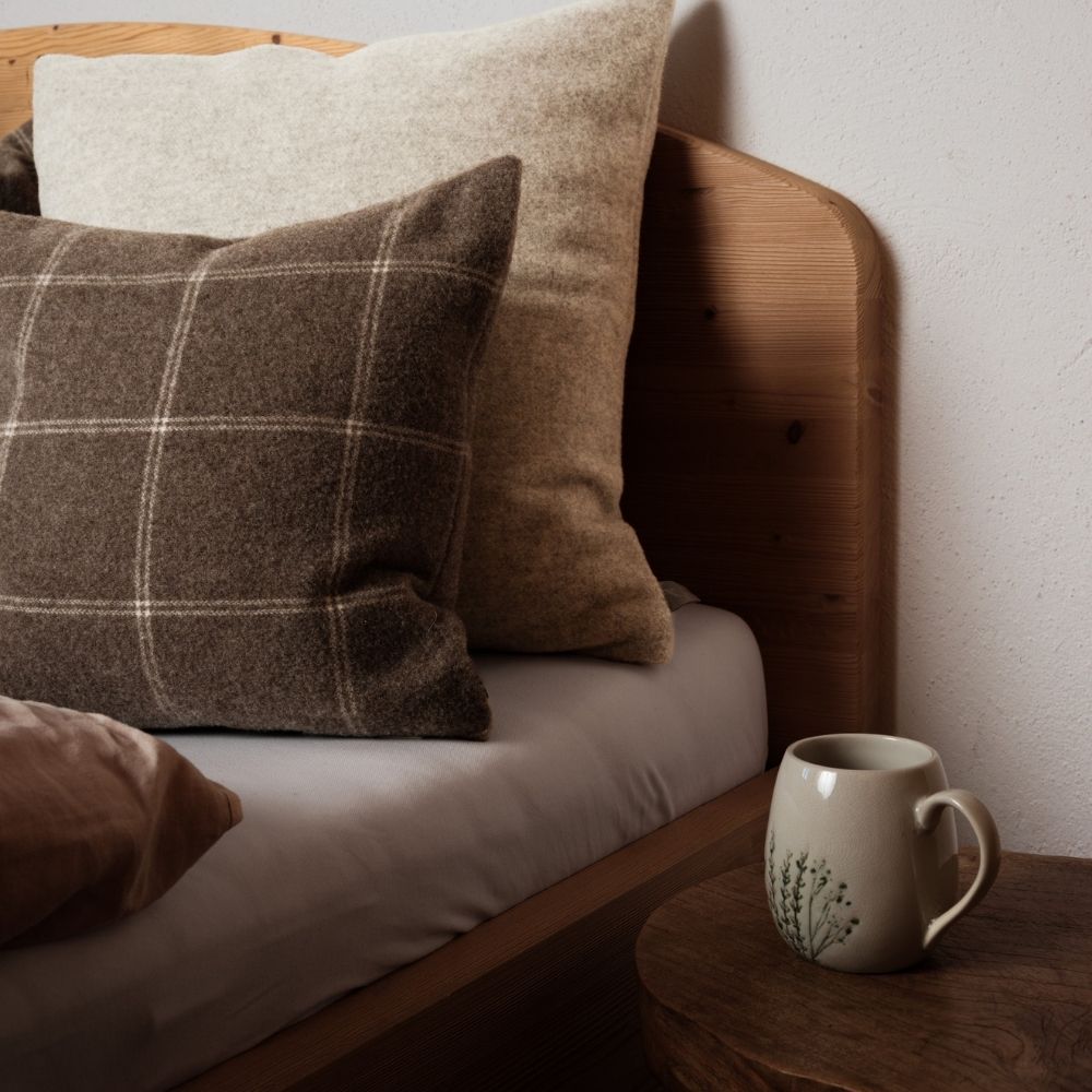 Wool pillow Hannah